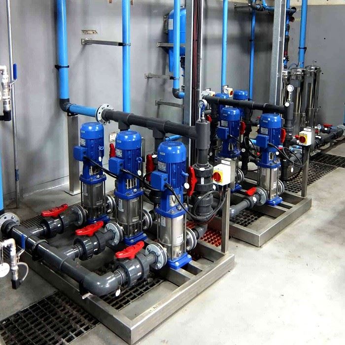 vertical centrifugal pump working
